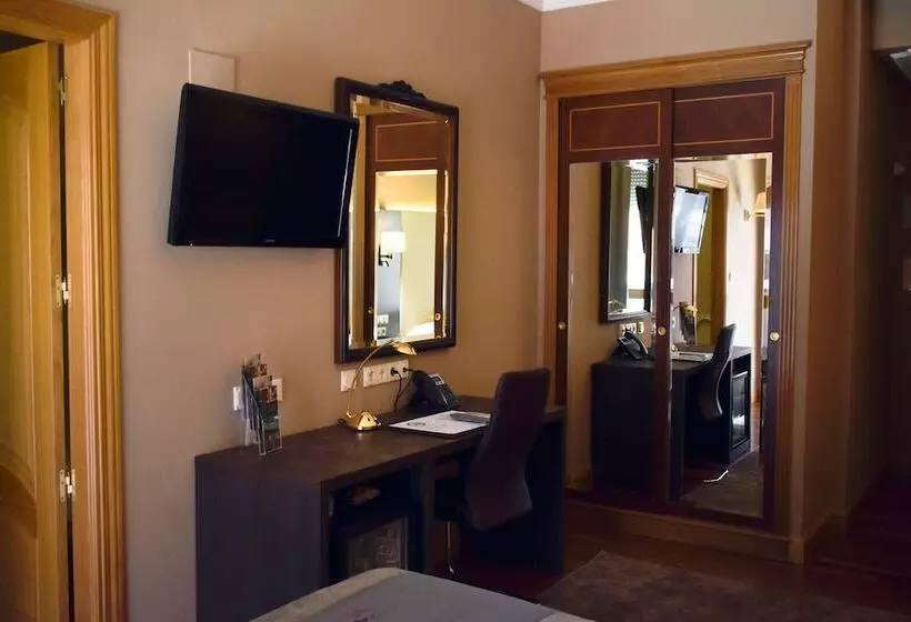 Quarto standart individual, Armiñe