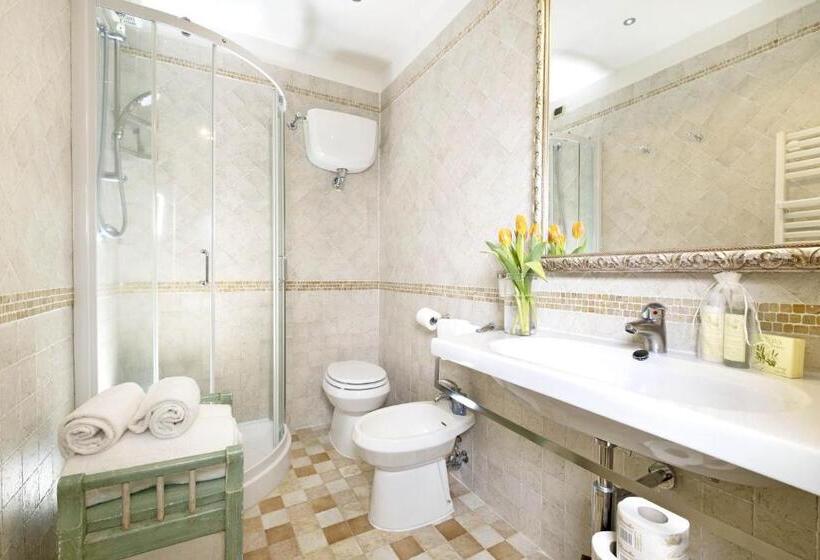 Апартаменты 2 Спальни, Borgo Grondaie