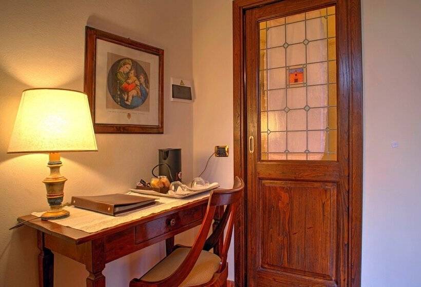 Номер Стандарт, Borgo Grondaie