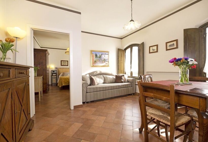 Апартаменты 1 Спальня, Borgo Grondaie