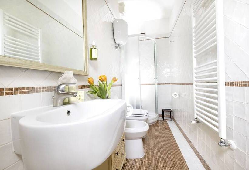 Апартаменты 1 Спальня, Borgo Grondaie