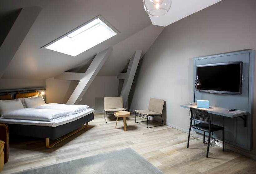 Habitación Familiar, Comfort Hotel Børsparken