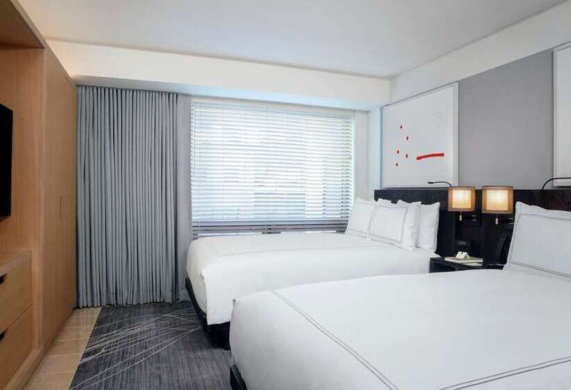 豪华套房, Conrad New York Downtown