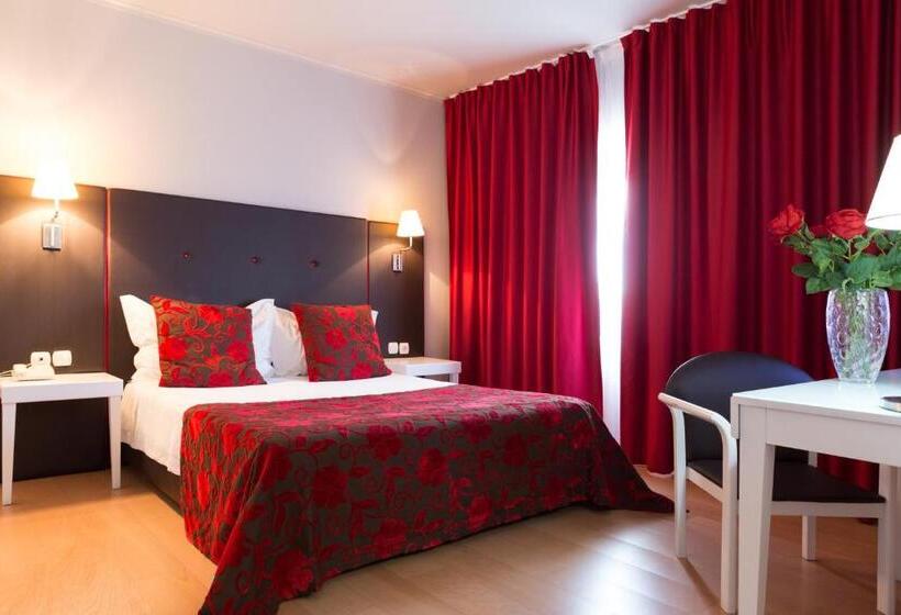 اتاق سوپریور با وان آب گرم, De Ilhavo Plaza & Spa