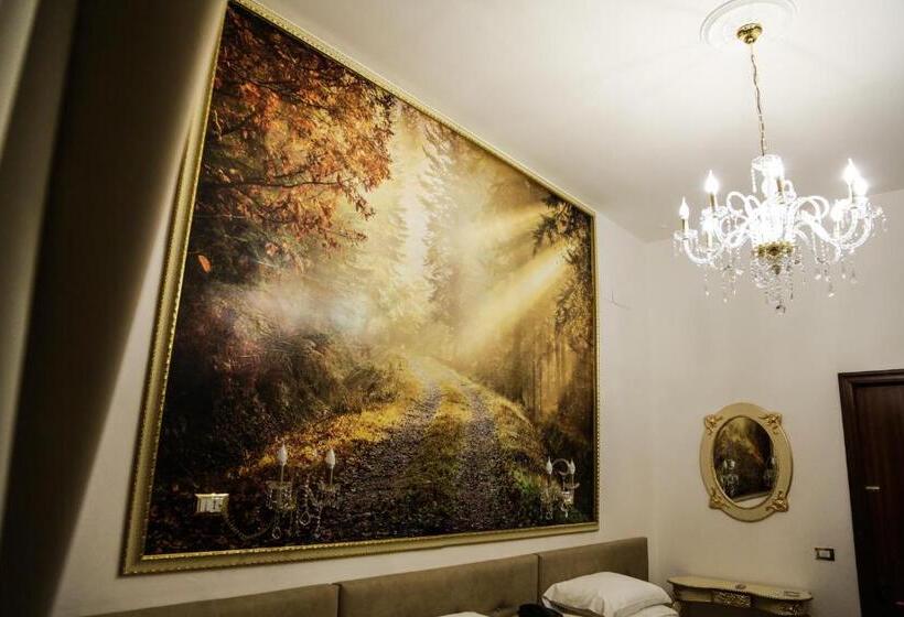 اتاق لوکس چهار تخته, Des Artistes