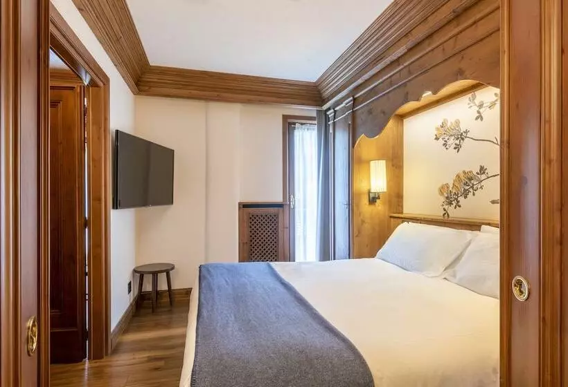 سوییت جونیور, Faloria Mountain Spa Resort