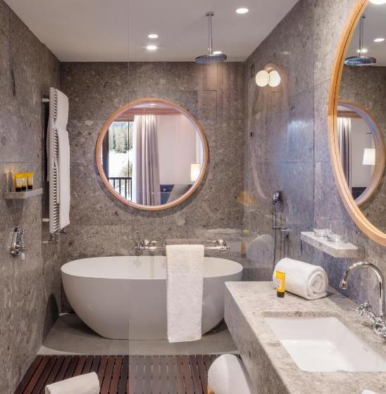 اتاق لوکس, Faloria Mountain Spa Resort