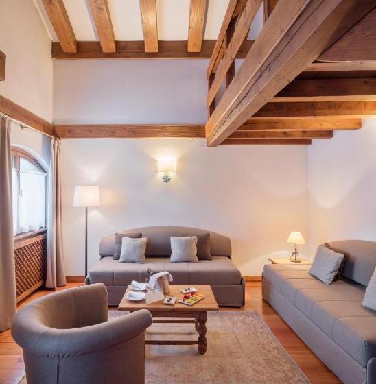 سوییت خانوادگی, Faloria Mountain Spa Resort