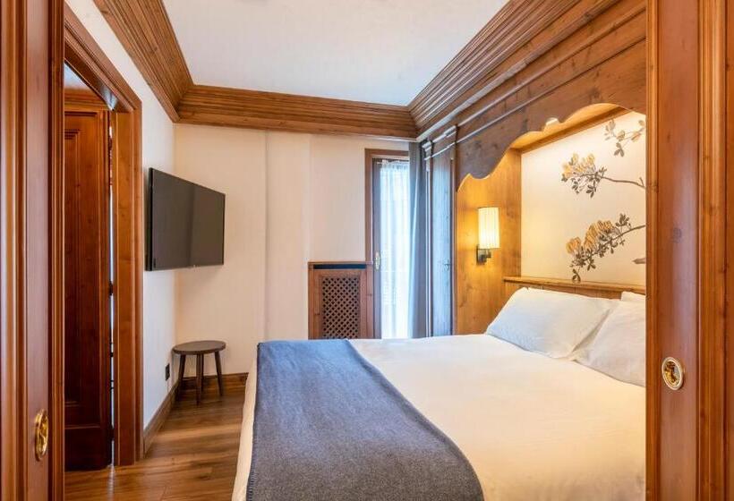 سوییت جونیور, Faloria Mountain Spa Resort