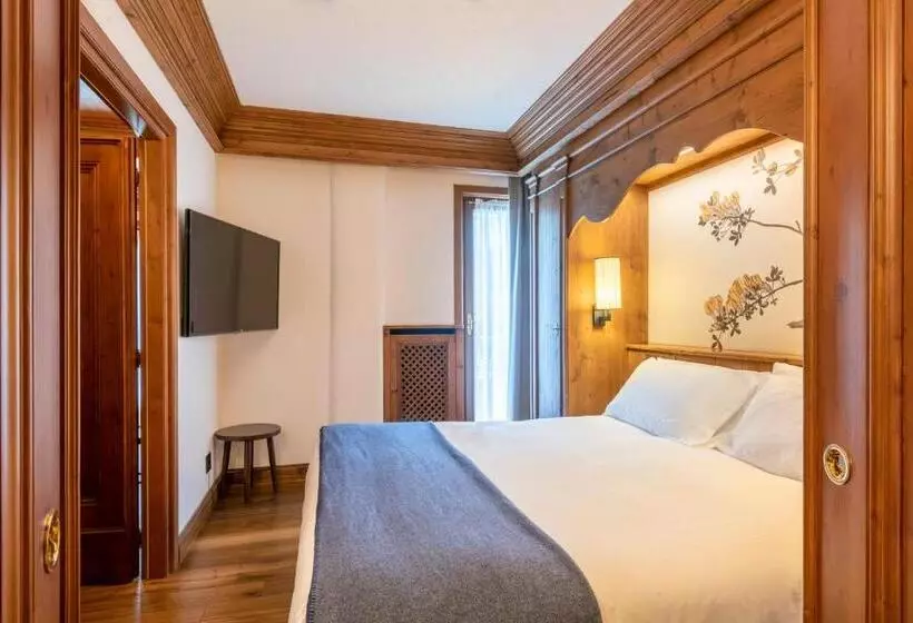 سوییت جونیور, Faloria Mountain Spa Resort