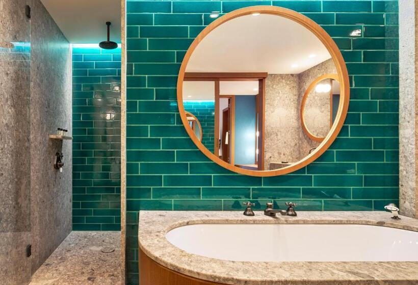 سوئیت پنت هاوس, Faloria Mountain Spa Resort