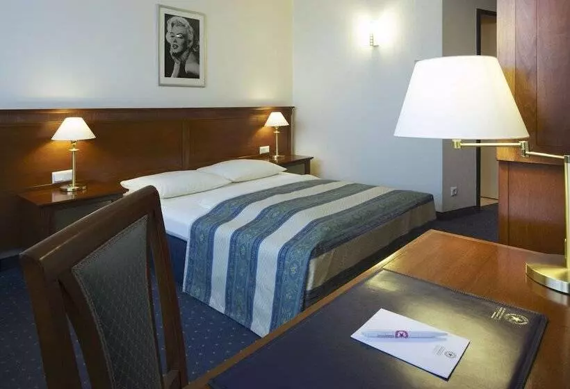 スタンダードシングルルーム, Hollywood Media Hotel Am Kurfürstendamm