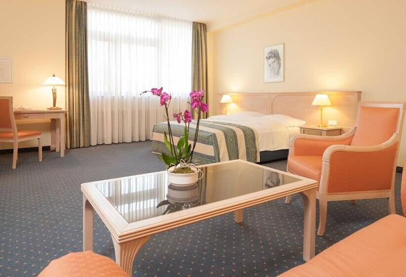 اتاق استاندارد, Hollywood Media Hotel Am Kurfürstendamm