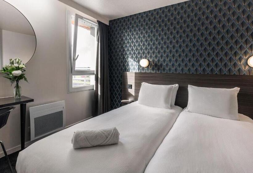 Номер Стандарт, Kyriad Saint Brieuc Tregueux