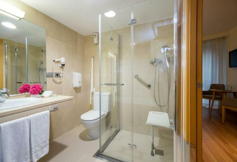 Номер Стандарт, Palacio De Aiete