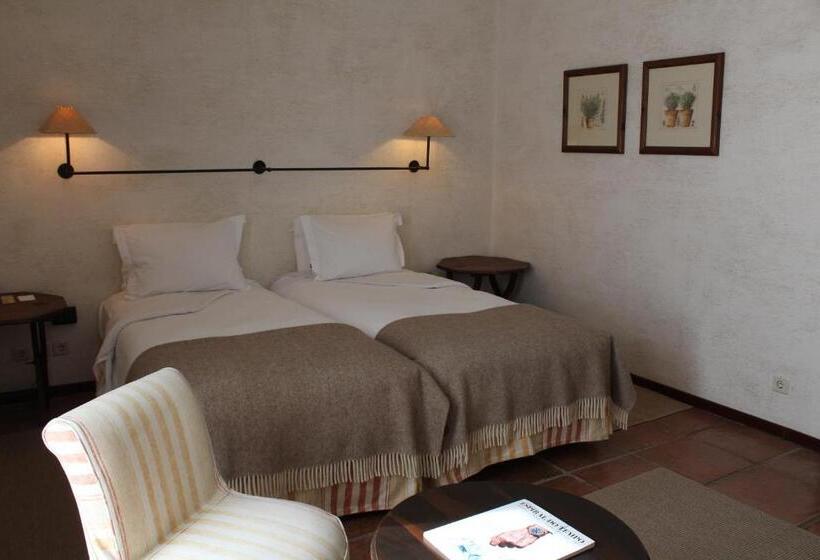 标准间带阳台, Pousada Convento De Belmonte