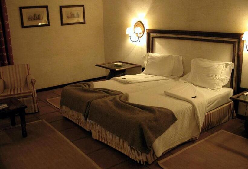 高级大房间, Pousada Convento De Belmonte