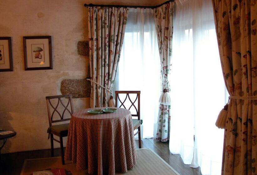 带阳台套房, Pousada Convento De Belmonte