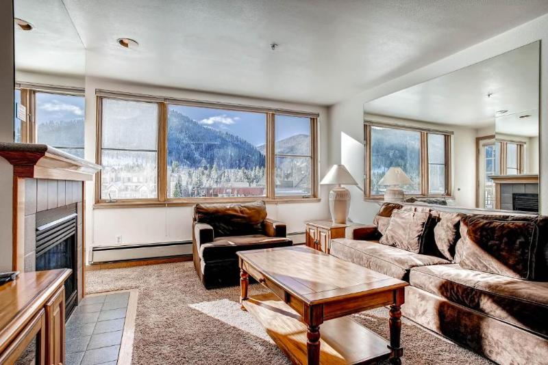 חדר דלוקס, Pyramid