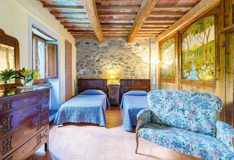 スタンダードトリプルルーム, Villaggio Albergo San Lorenzo E Santa Caterina