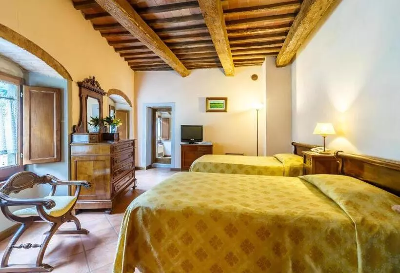 キングサイズベッドのスタンダードルーム, Villaggio Albergo San Lorenzo E Santa Caterina