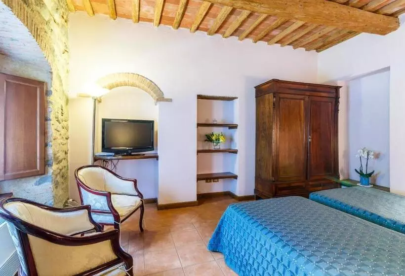 スタンダードトリプルルーム, Villaggio Albergo San Lorenzo E Santa Caterina