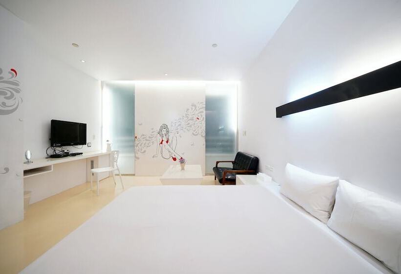 اتاق استاندارد, 85 Masstige