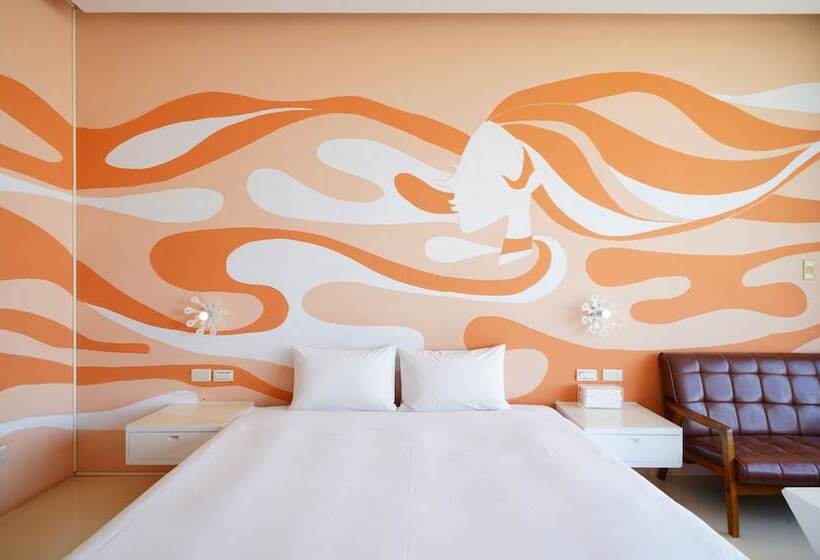 اتاق راحتی با چشمانداز دریا, 85 Masstige