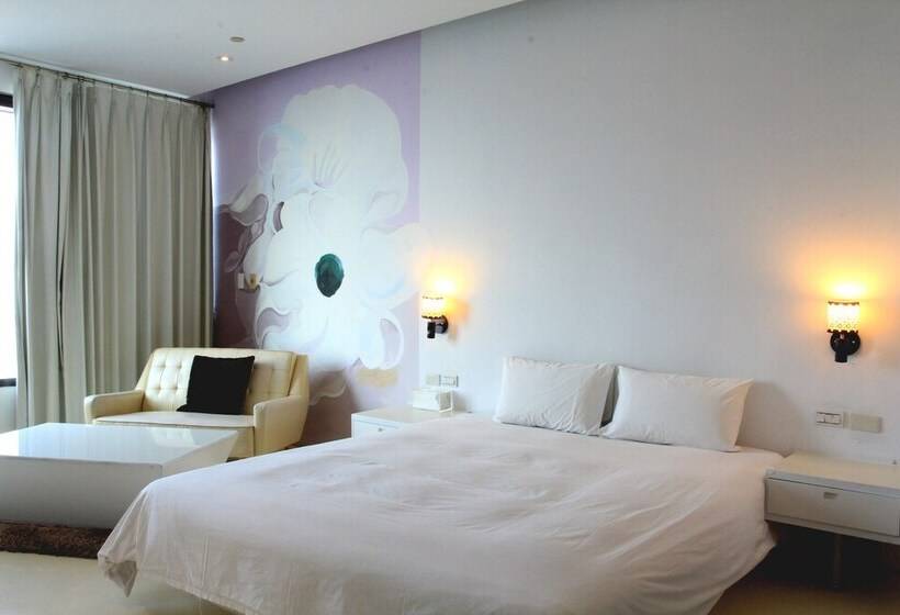 اتاق لوکس با چشمانداز دریا, 85 Masstige