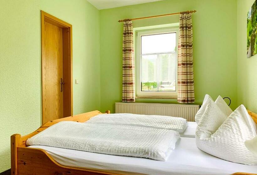 Номер Стандарт, Pension Weiberwirtschaft In Pobershau