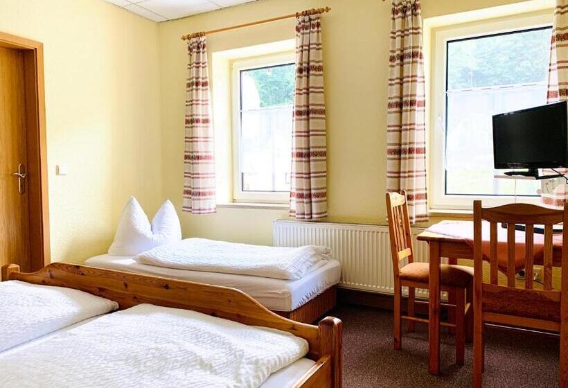 Номер Стандарт, Pension Weiberwirtschaft In Pobershau