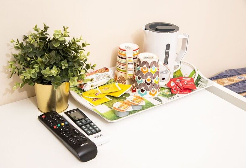 اتاق استاندارد سه نفره, B&b Metropolitan