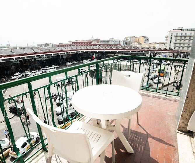 اتاق استاندارد سه نفره, B&b Metropolitan