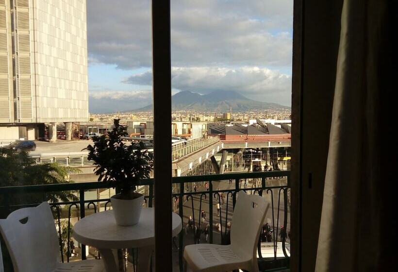 اتاق استاندارد سه نفره, B&b Metropolitan