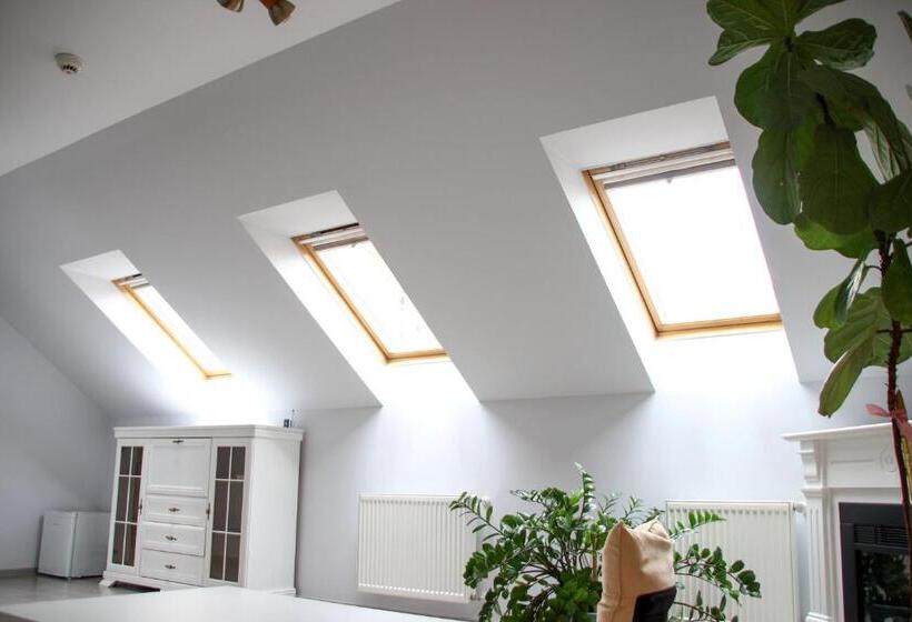 带1个卧室的公寓, Astoria Hotel & Restaurant