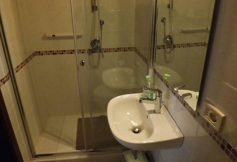 غرفة قياسية, B&b Le Grazie