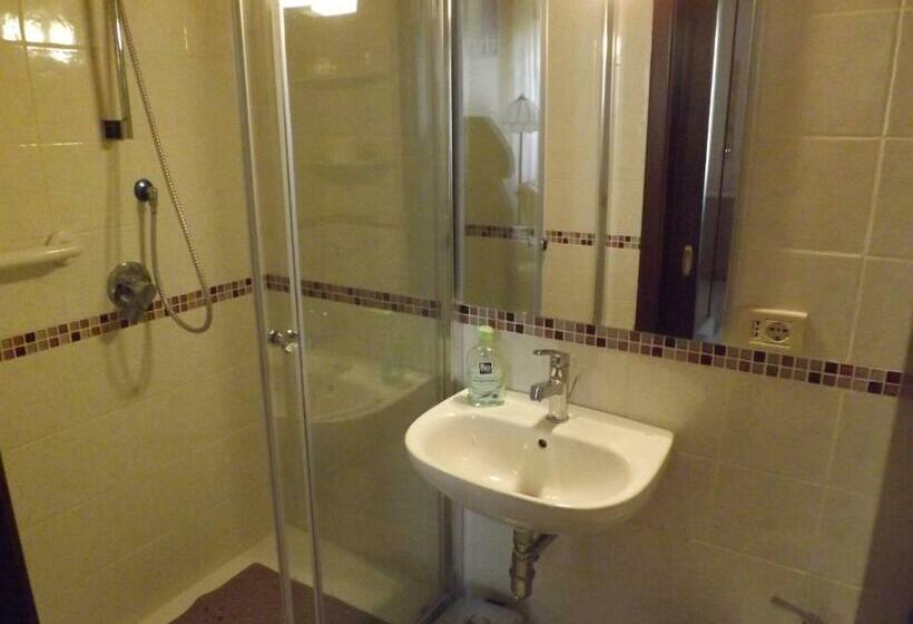 غرفة قياسية, B&b Le Grazie