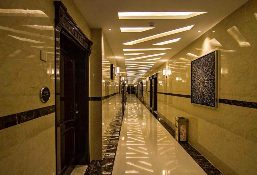اتاق لوکس, Dreams Houses Furnished Suites