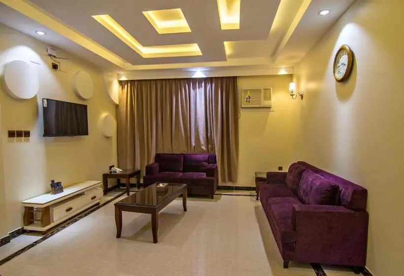 استودیوی استاندارد, Dreams Houses Serviced Apartments