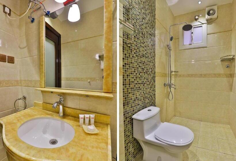 استودیوی استاندارد, Dreams Houses Furnished Suites