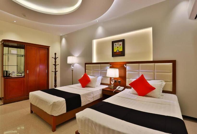 اتاق لوکس, Dreams Houses Furnished Suites