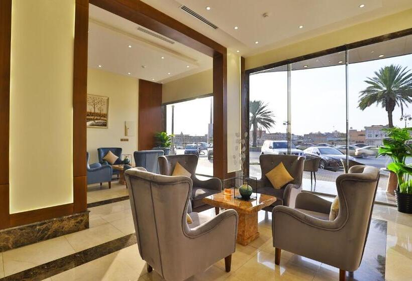 استودیوی استاندارد, Dreams Houses Furnished Suites