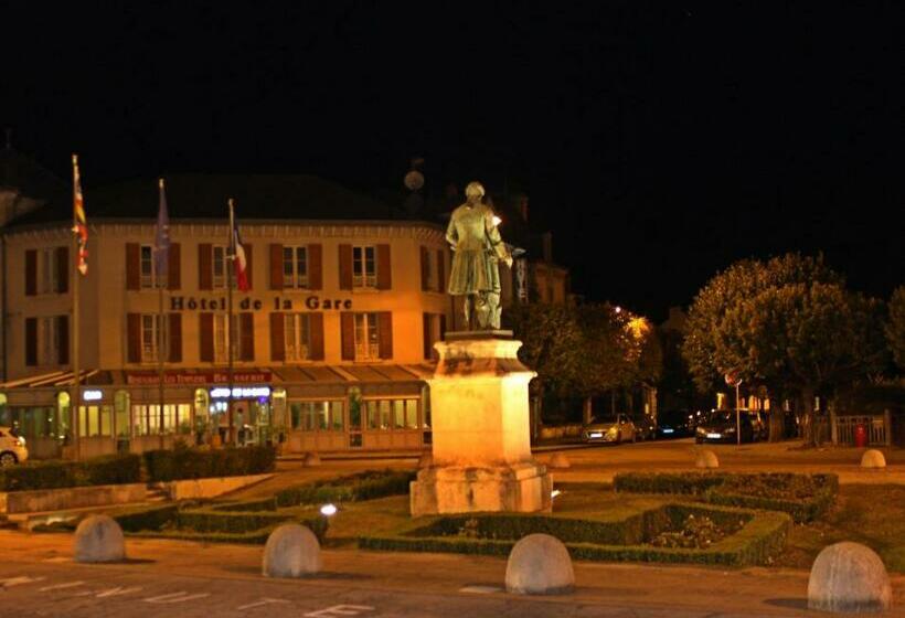Номер Стандарт, Hôtel Restaurant Les Templiers