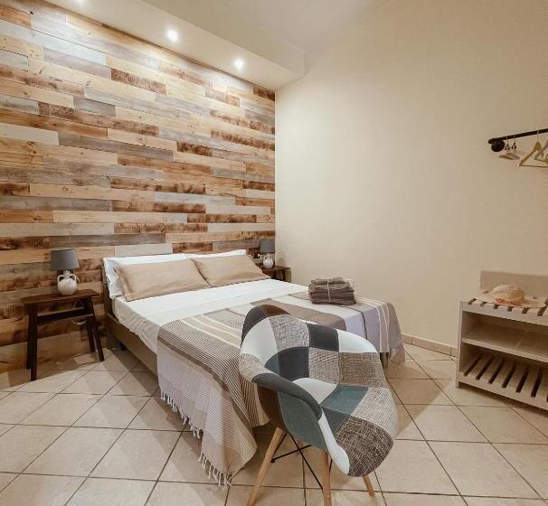 스탠다드 룸 풀장 전망, Agriturismo Tenuta Carrino