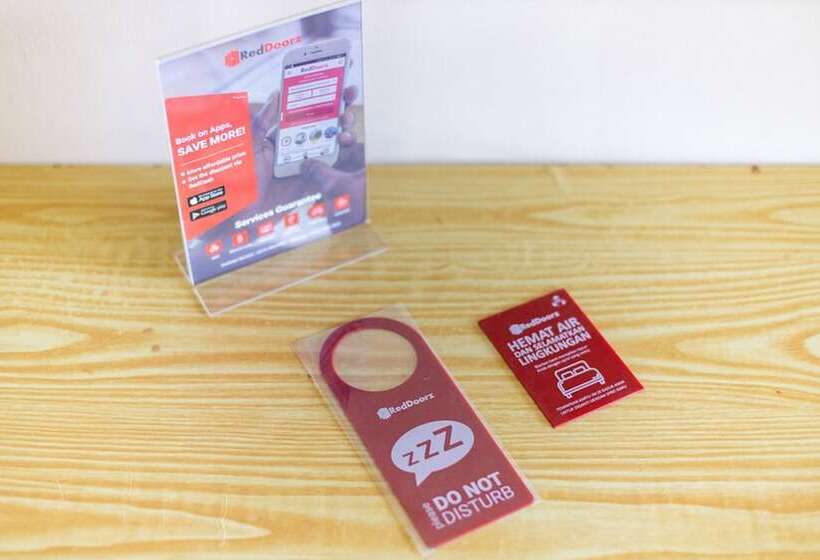 标准间, Reddoorz @ Jalan Maengket Manado