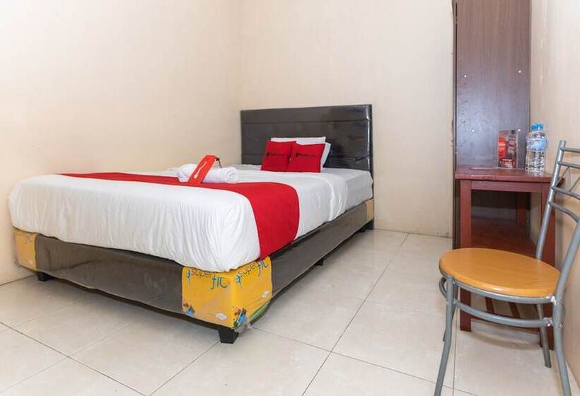 标准间, Reddoorz @ Jalan Maengket Manado