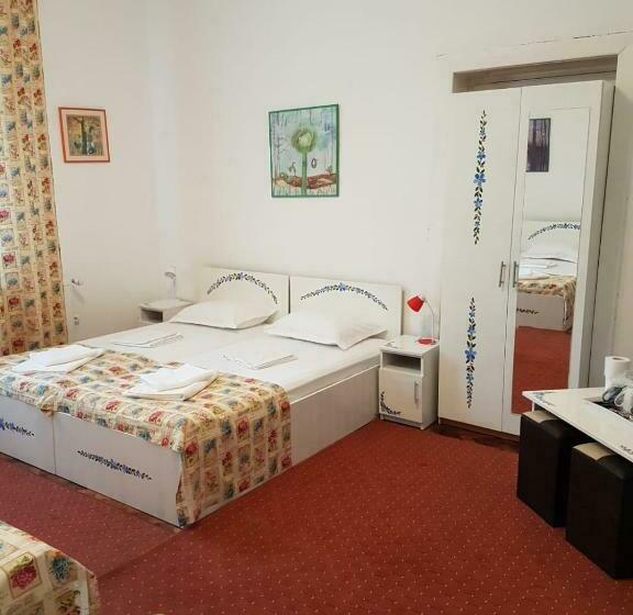 غرفة قياسية رباعية, Pensiunea Geostar 2