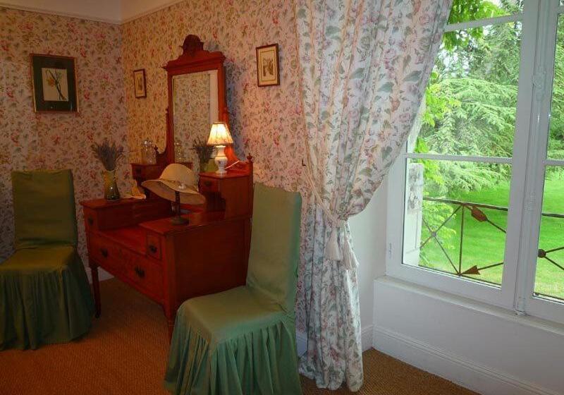 غرفة قياسية رباعية, Bed And Breakfast   Château Du Vau