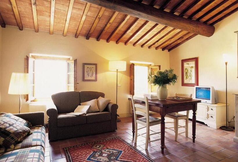 آپارتمان 1 خوابه با چشم‌انداز استخر, Il Defizio