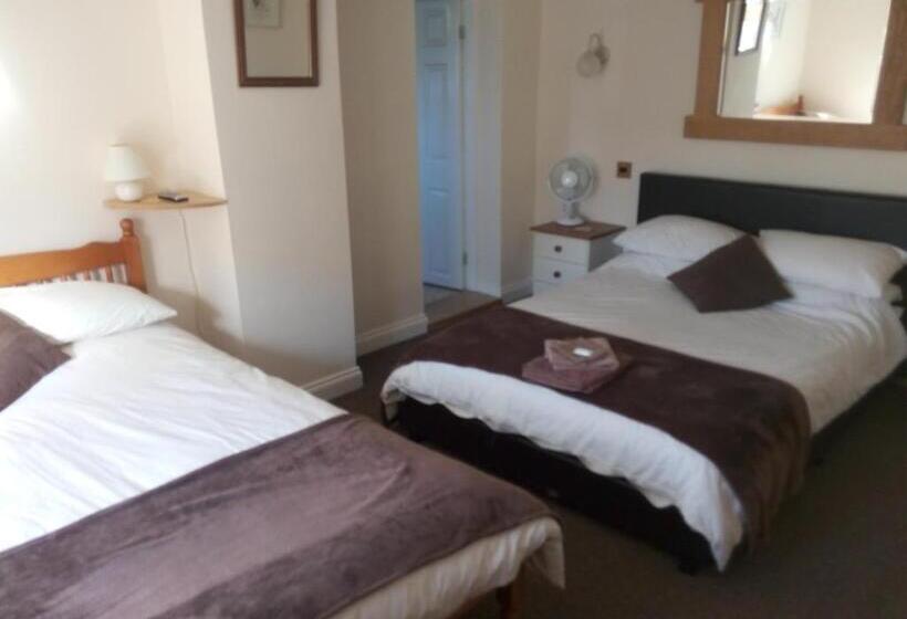 Семейный Номер, Parkside Guest House